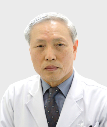 홈페이지-원장님-사진-031.png