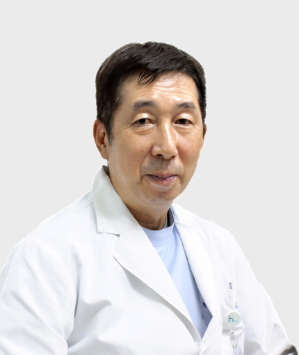 홈페이지-원장님-사진-016.png